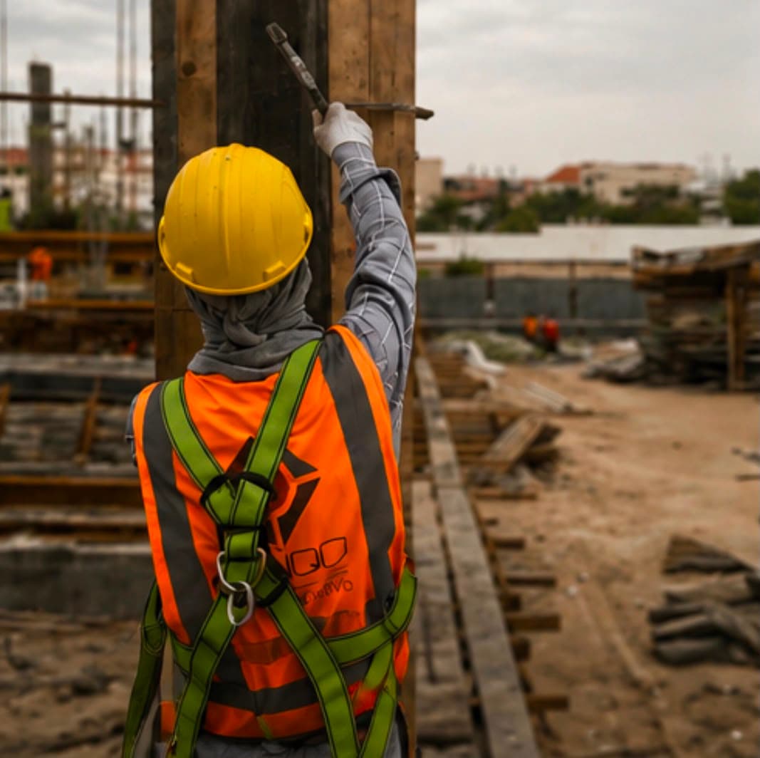 HEALTH, SAFETY &
ENVIRONMENT (HSE)